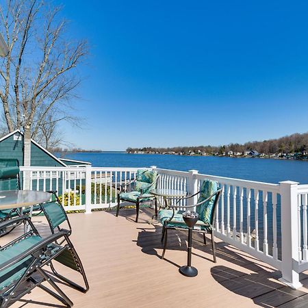 Waterfront Wolcott Vacation Rental With Deck And Views Buitenkant foto