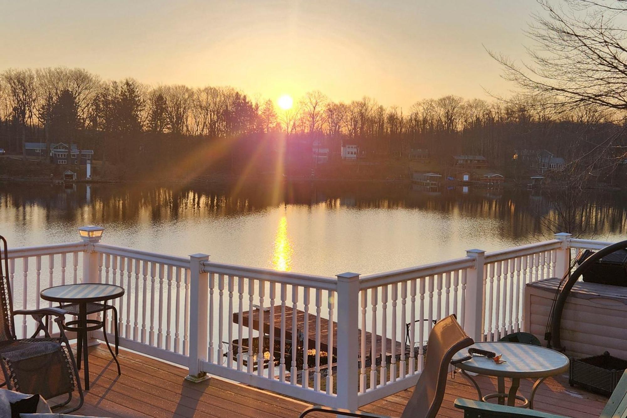 Waterfront Wolcott Vacation Rental With Deck And Views Buitenkant foto
