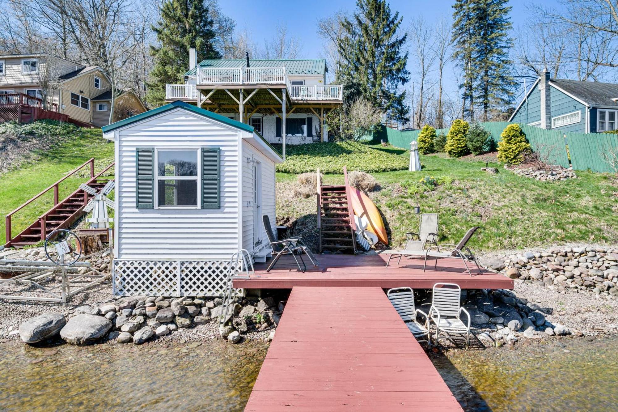 Waterfront Wolcott Vacation Rental With Deck And Views Buitenkant foto